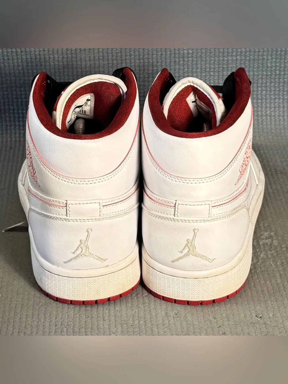 Nike Air Jordan 1 Retro Mid White Gym Red Black‎ Sneakers 554724-103 Men Size 10